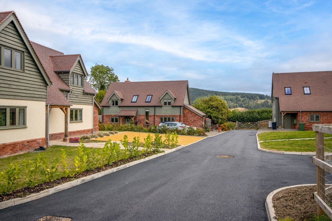 House in Wigmore, England 2 - 15908263