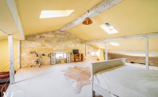 Château Villefranche De Lauragais 800.0 Sqm 12 Bedrooms