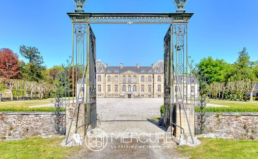20 Minutes From The Sea : 19th C. Neogothic Style Chateau In Normandy