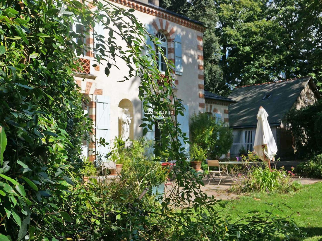 Estate in Zone Urbaine, Arradon, France 2 - 16126544