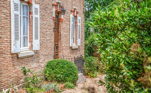 Villa in Aiguillon, Arcachon, France 1