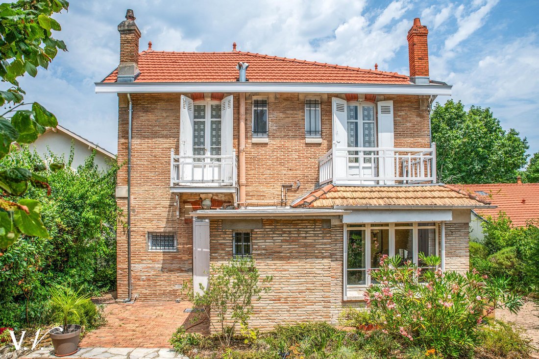Villa in Aiguillon, Arcachon, France 2 - 16127422