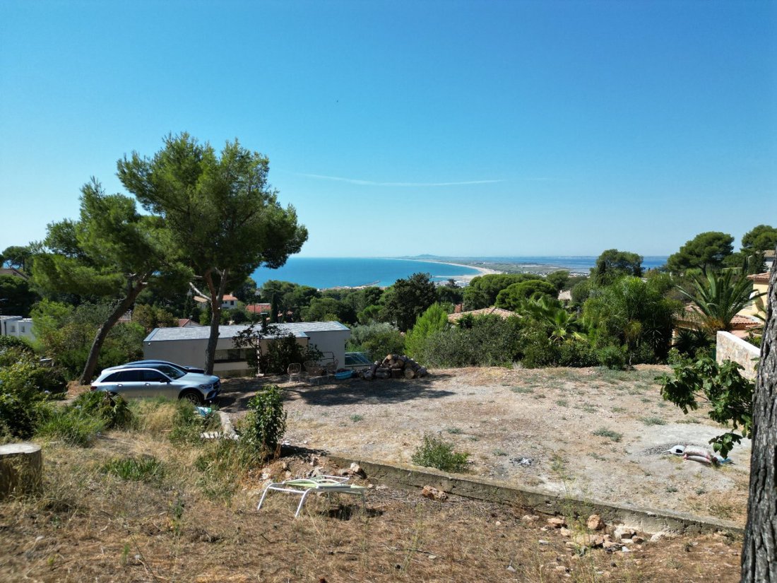 Land in Espace Villeroy-Les Quilles, Sète, France 1 - 16126009