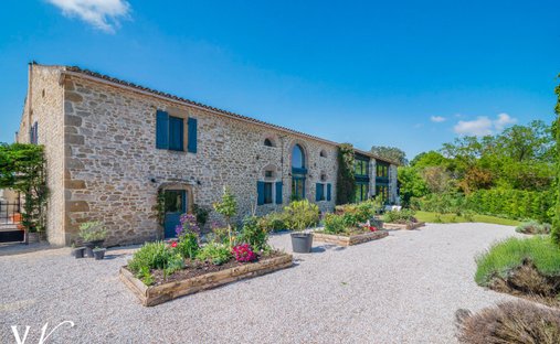 Château Villefranche De Lauragais 800.0 Sqm 12 Bedrooms