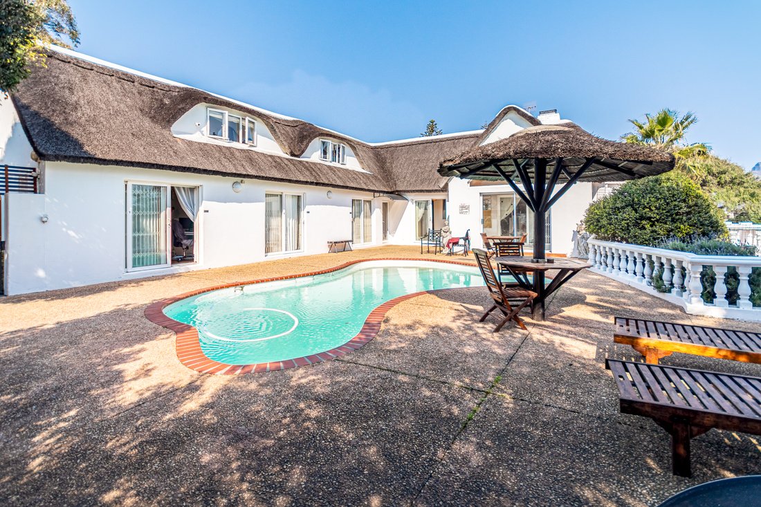 Country House in Bothasig, Cape Town, South Africa 2 - 16124285