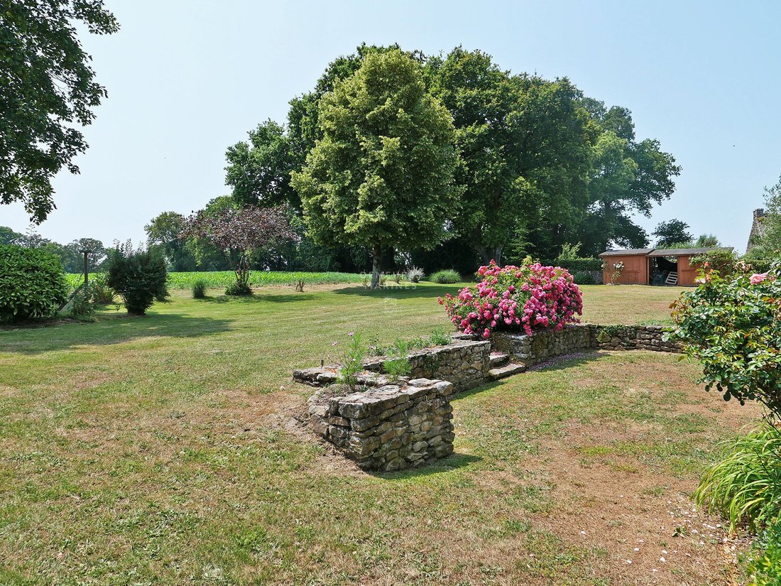 Estate in Plougoumelen, Brittany, France 4 - 16126014