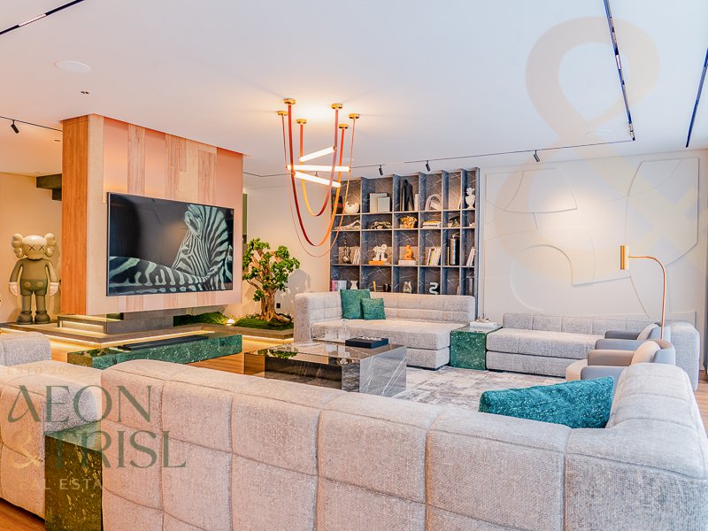 Villa in Naif, Dubai, United Arab Emirates 3 - 16123839
