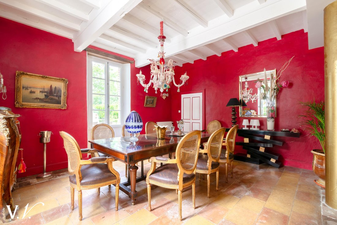 House in Lisle-sur-Tarn, Occitania, France 1 - 16127500