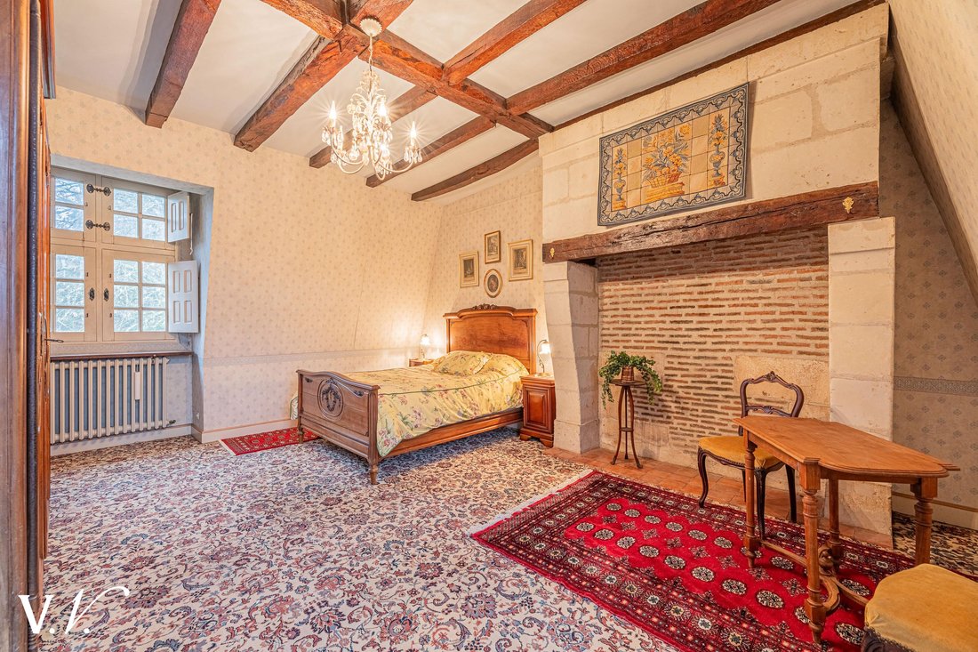 Whispers of Loire: A Timeless Manor Near Tours’ Golden Gates