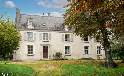 Castle in Centre Ville, Ballan-Miré, France 1