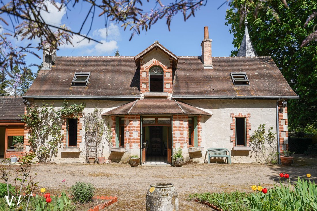 Estate in Centre, Tours, France 1 - 16125986