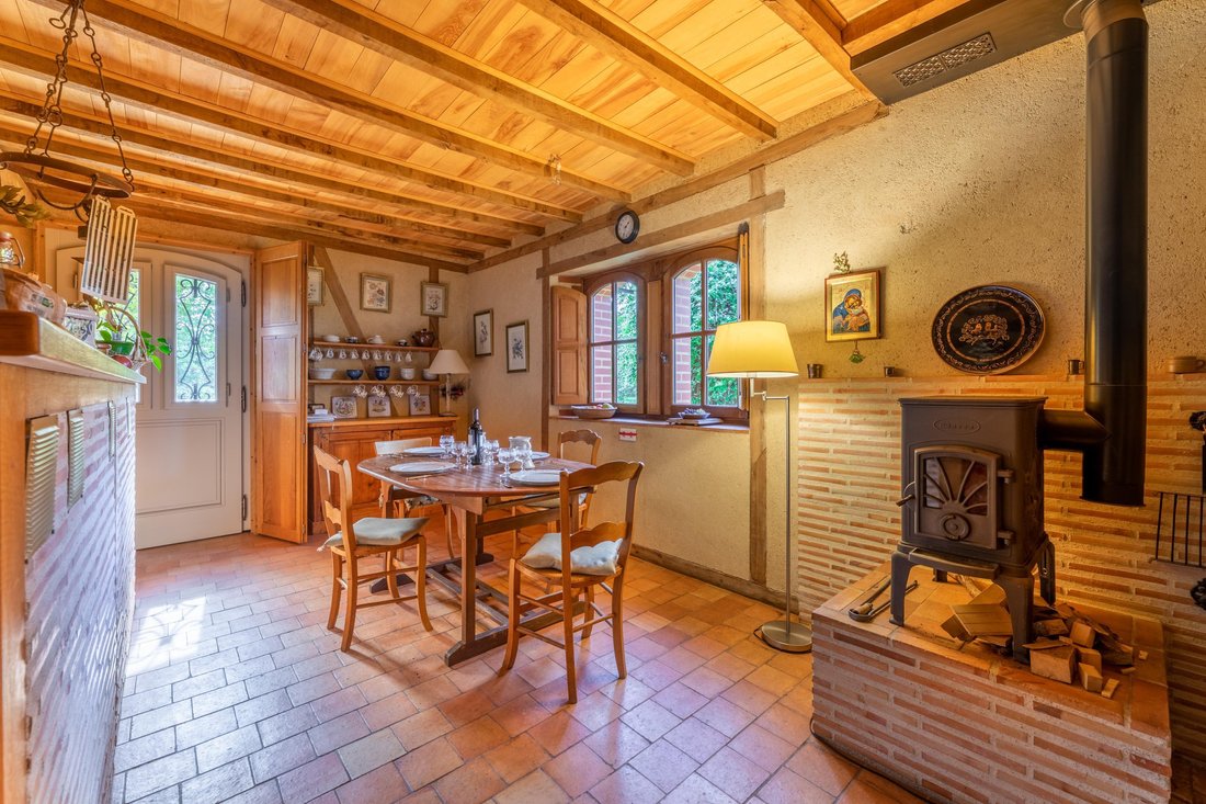 Villa in Luynes, Centre-Val de Loire, France 3 - 16127499