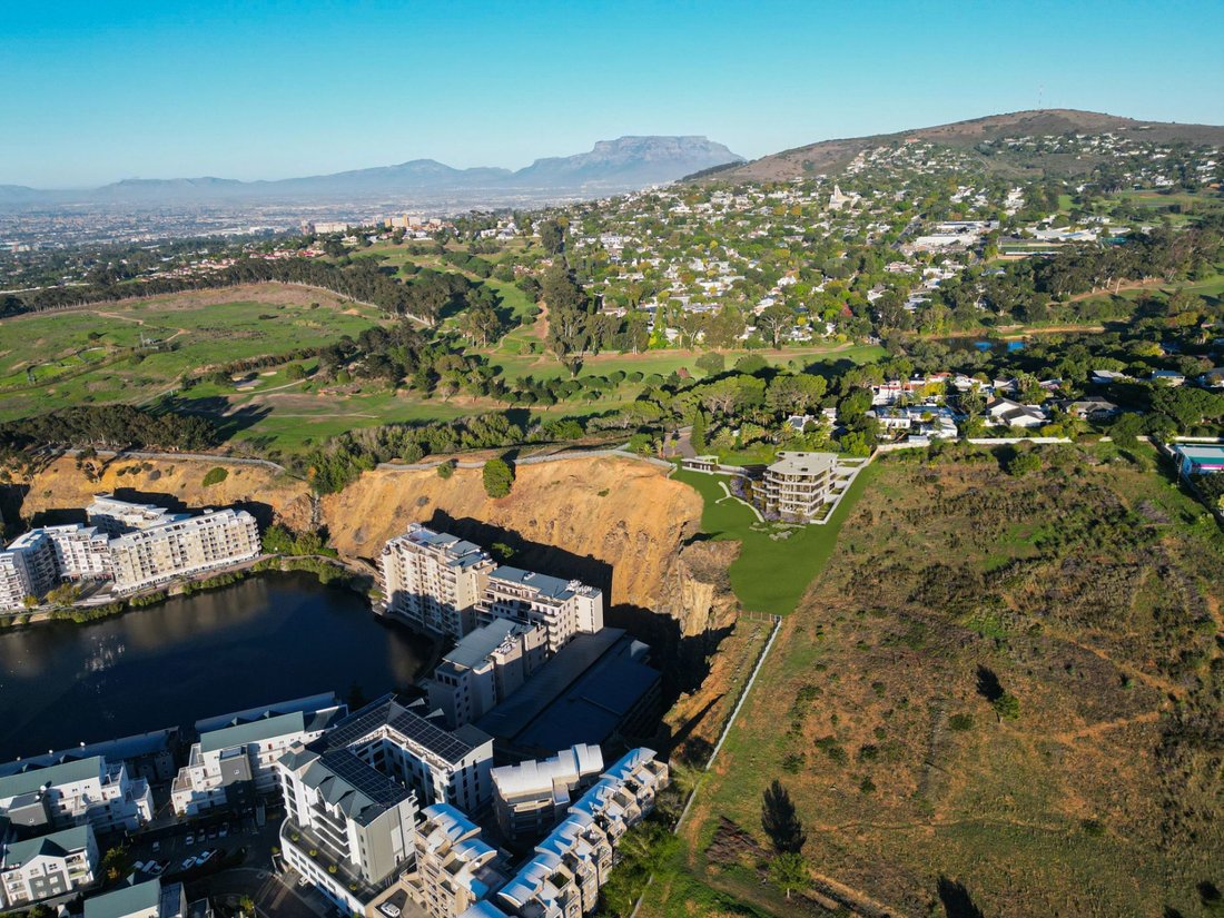 Apartment in Tyger Valley, Gauteng, South Africa 2 - 16124804