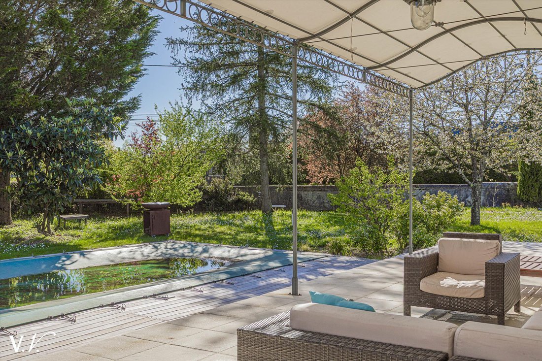 Villa in Vouvray, Centre-Val de Loire, France 2 - 16127476