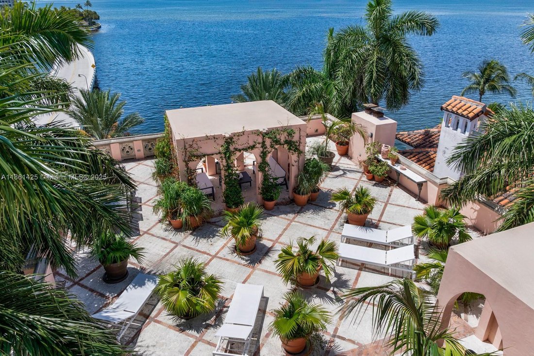 House in Miami, Florida, United States 3 - 16126748