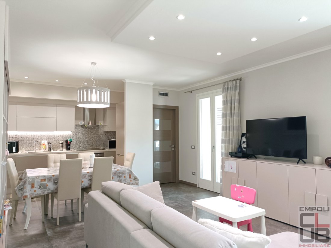 Penthouse in Ponzano-Carraia, Empoli, Tuscany 1 - 16126293