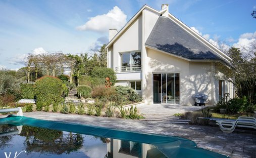 House in Montlouis-sur-Loire, Centre-Val de Loire, France 1