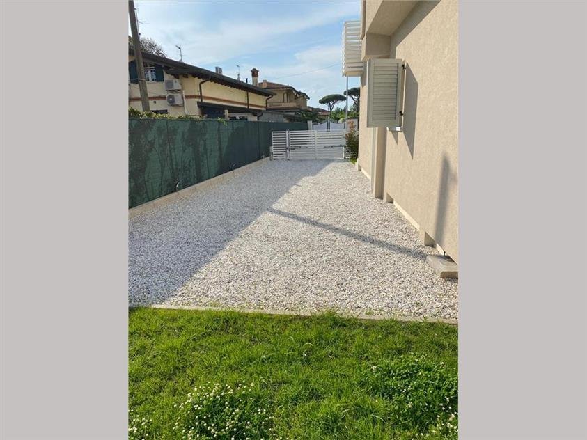 Apartment in Camaiore, Tuscany, Italy 3 - 16124851