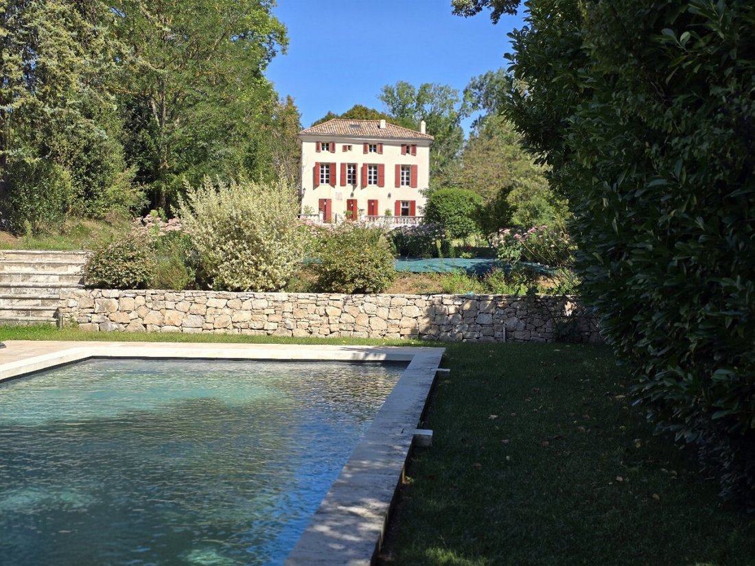 House in Granettes-Jauberte-Sainte Anne, Aix-en-Provence, France 1 - 16125940