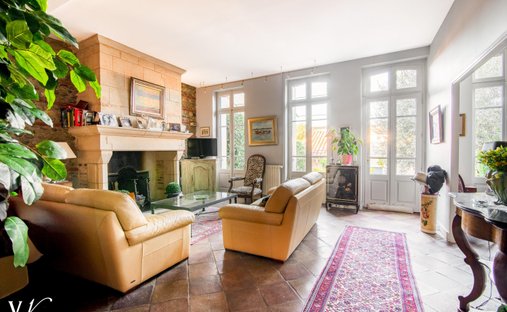 Maison à Saint Cyprien, Toulouse, France 1