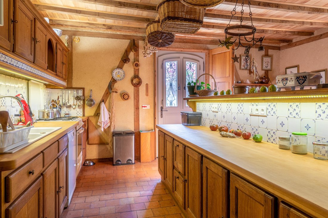 Villa in Luynes, Centre-Val de Loire, France 4 - 16127499