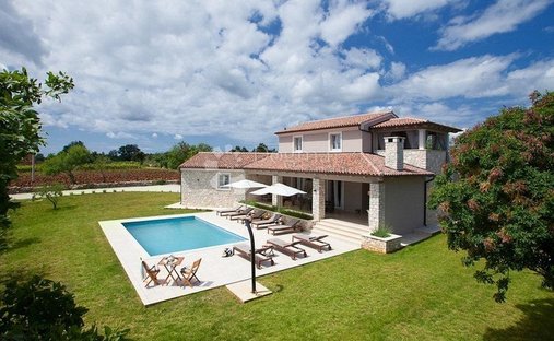 House in Divsici, Istria County, Croatia 1