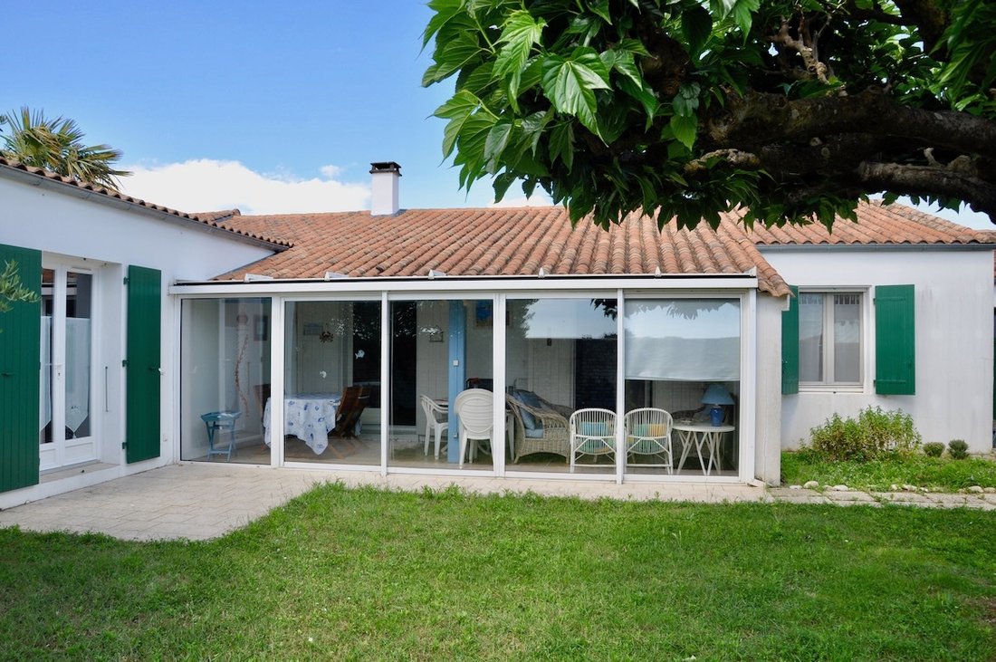 House in Sainte-Marie-de-Ré, Nouvelle-Aquitaine, France 2 - 16125002
