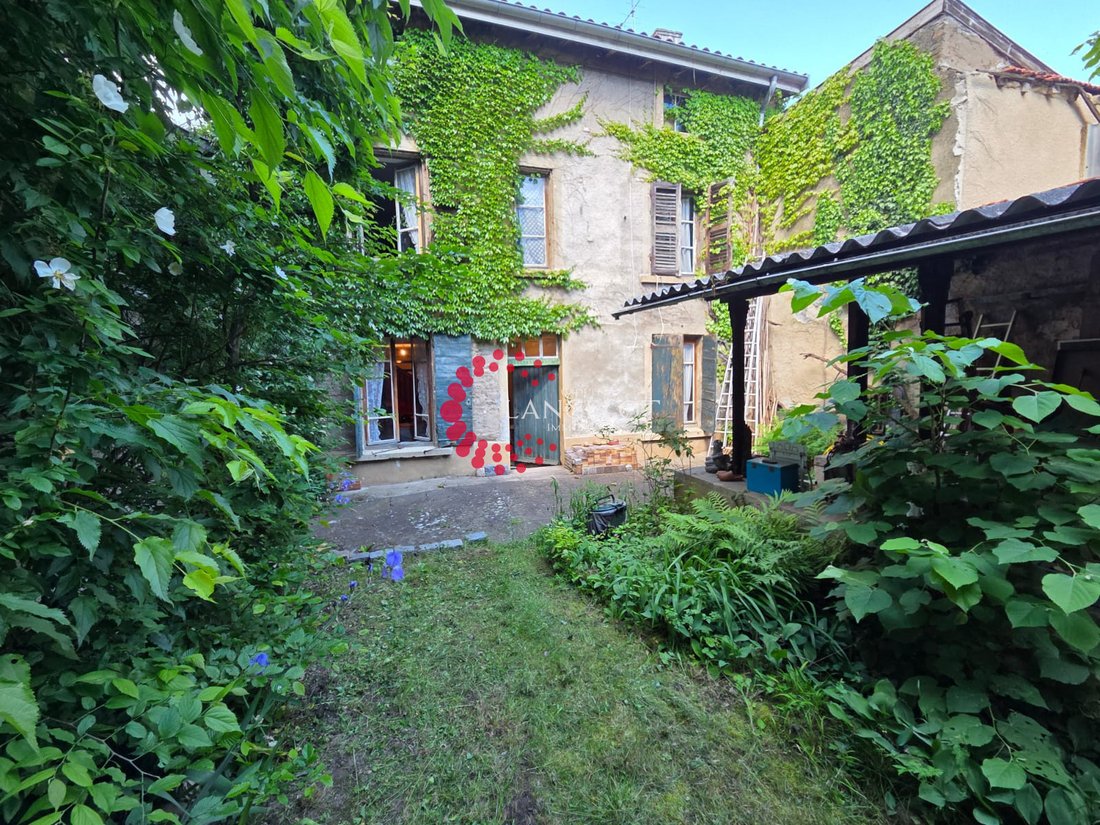 House in Sainte-Foy-lès-Lyon, Auvergne-Rhône-Alpes, France 3 - 16125874