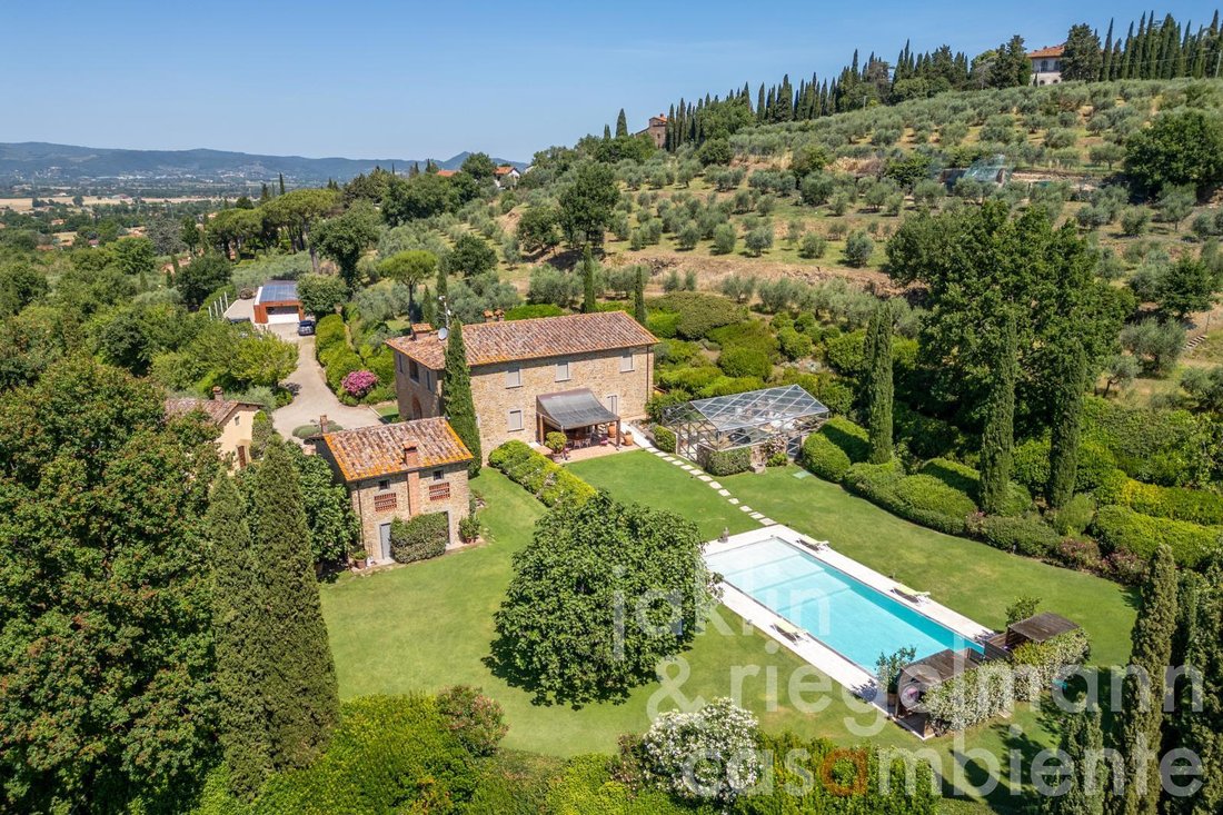 Estate in Center, Arezzo, Tuscany 4 - 16123357