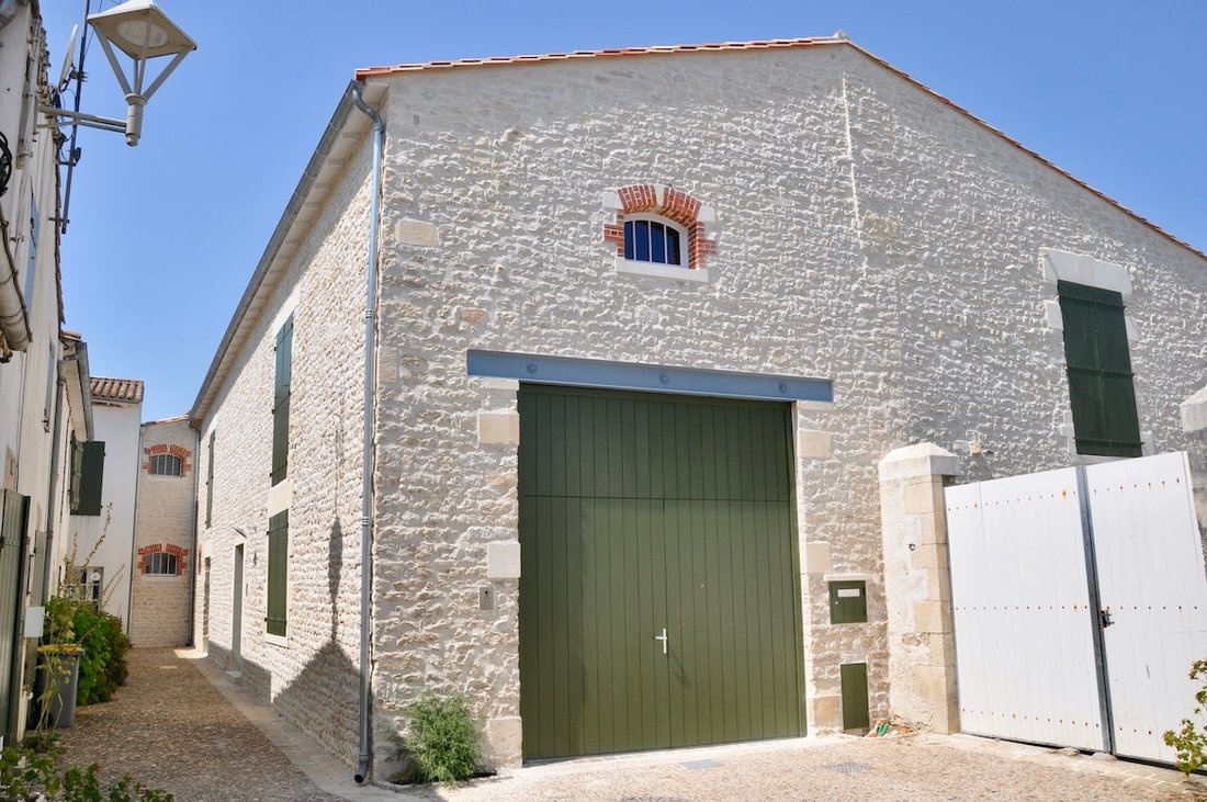 House in Sainte-Marie-de-Ré, Nouvelle-Aquitaine, France 1 - 16125477