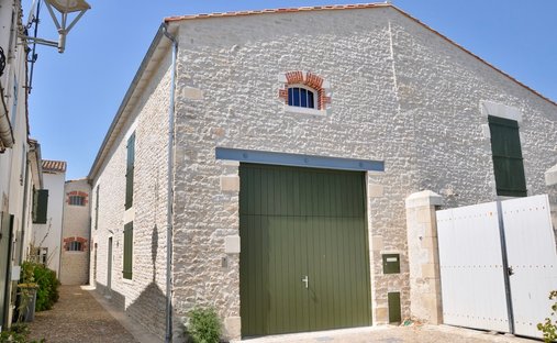 House in Sainte-Marie-de-Ré, Nouvelle-Aquitaine, France 1