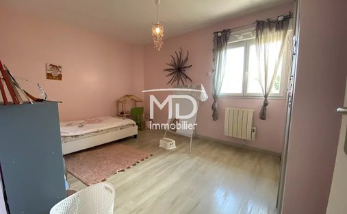 Castle for Sale in Évreux, Normandy, France