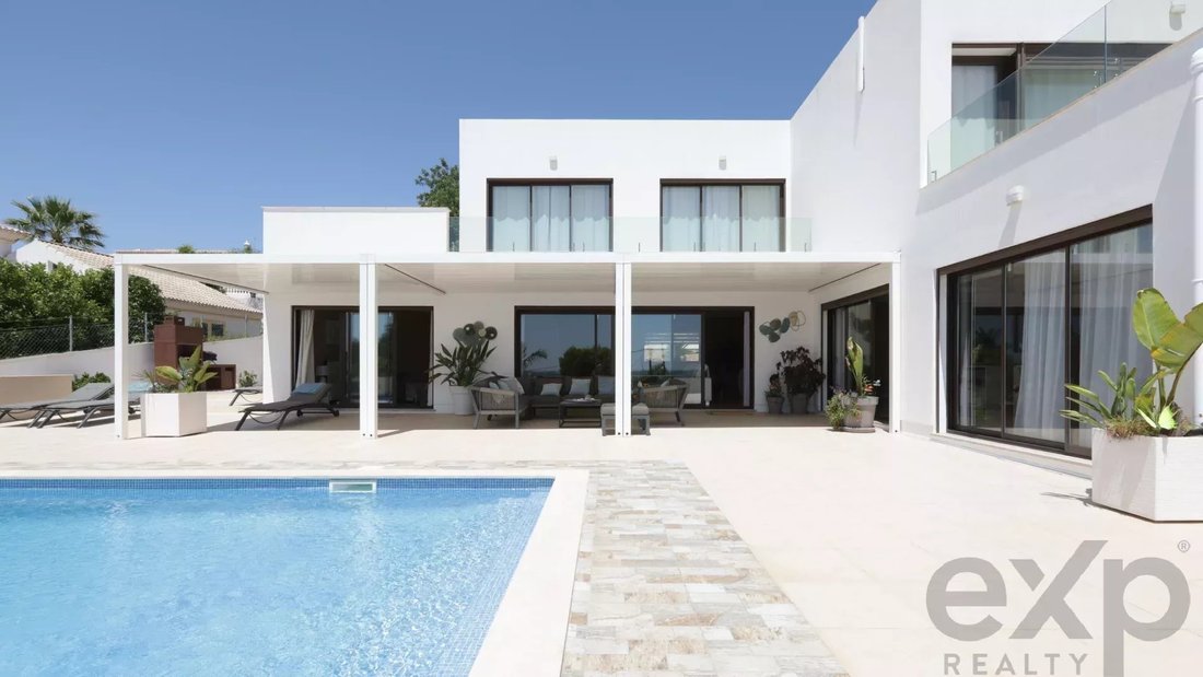 House in Mexilhoeira Grande, Algarve, Portugal 4 - 16123901