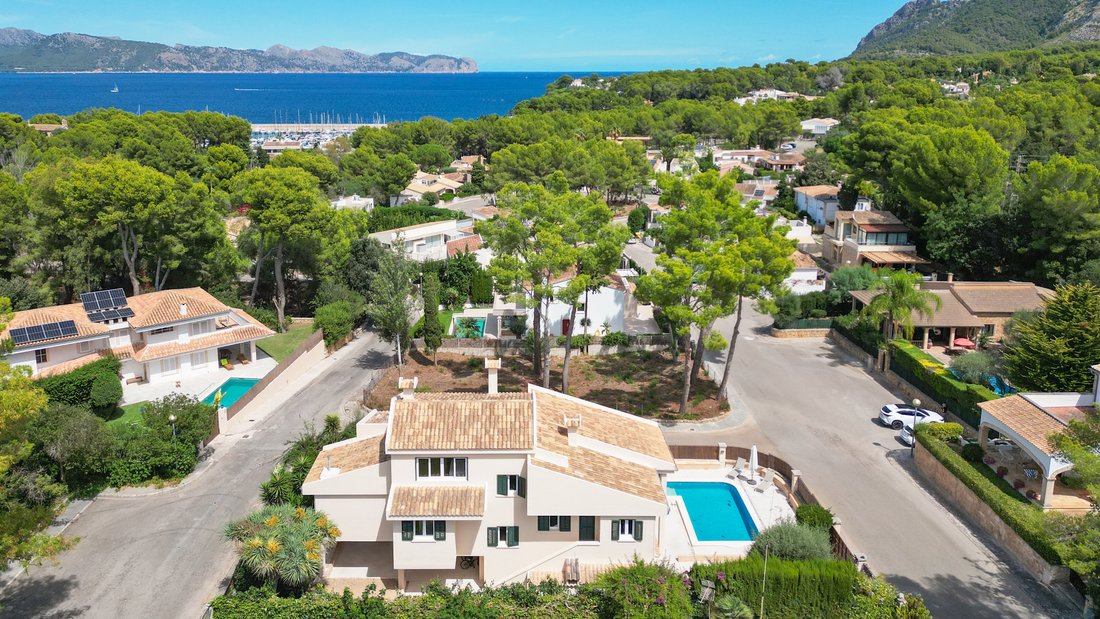 Villa in Alcudia, Balearic Islands, Spain 4 - 16115636