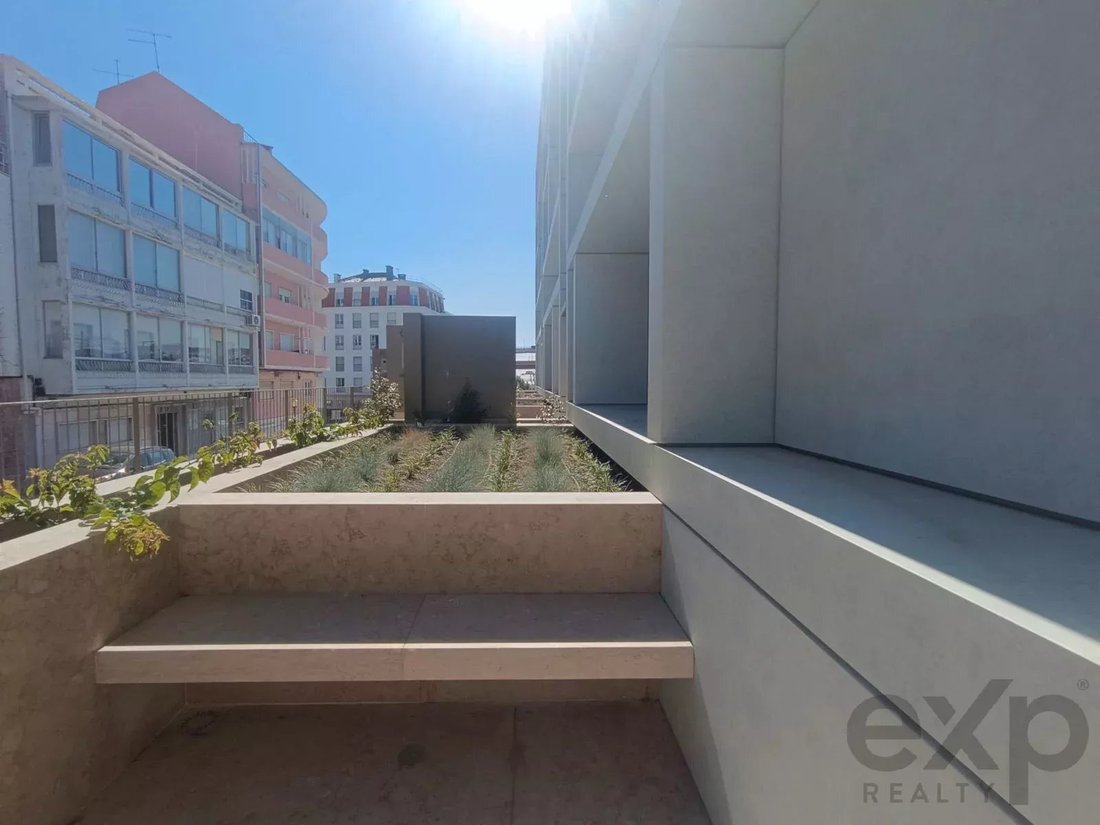 House in Alcantara, Lisbon, Portugal 5 - 16123895