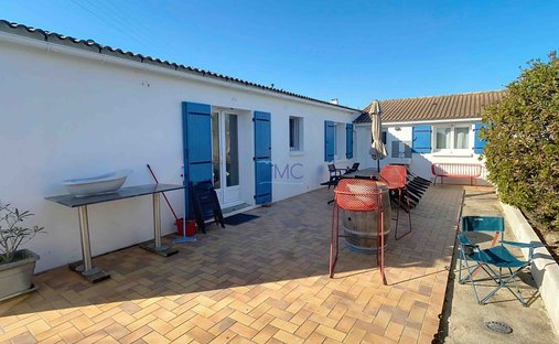 House in Noirmoutier Centre, Noirmoutier-en-l'Île, France 1