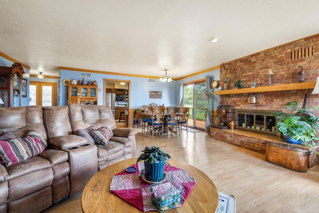 House in Rapid City, South Dakota, United States 5 - 16127338