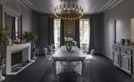 Castle for Sale in Saint-Jean-d'Angély, Nouvelle-Aquitaine, France