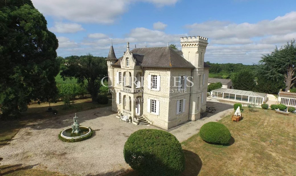 Saint Emilion Region Elegant Family Sized Chateau