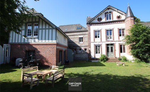 Castle for Sale in Veules-les-Roses, Normandy, France
