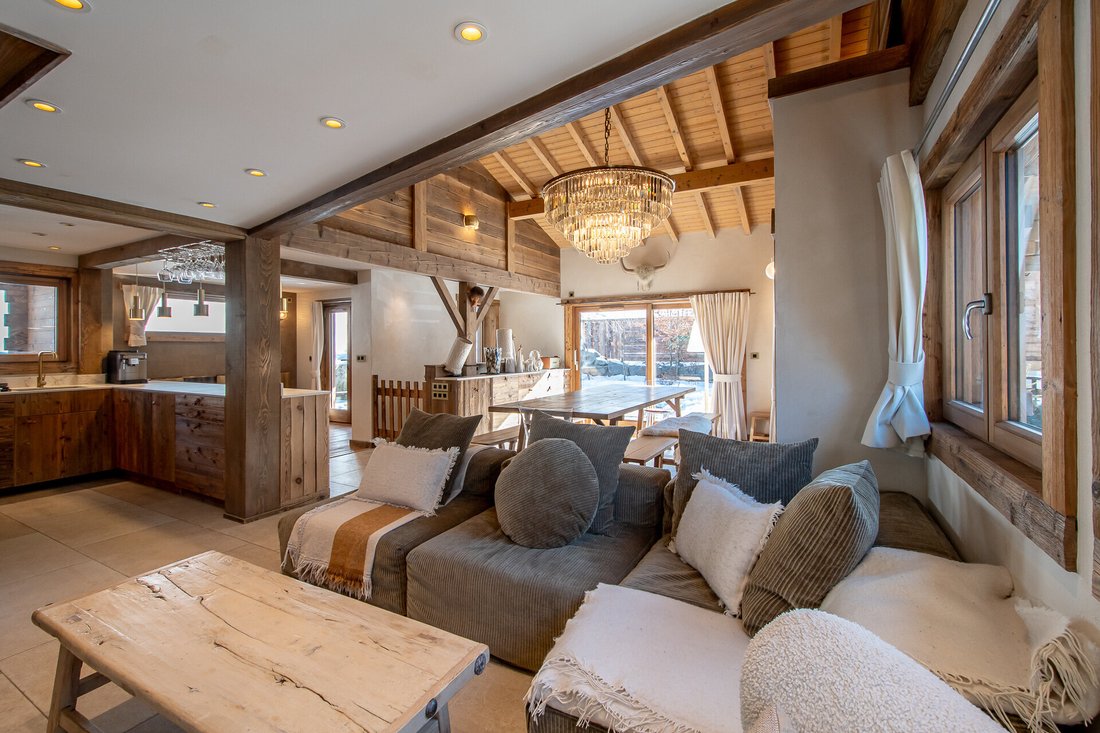 Chalet in La Clusaz, Auvergne-Rhône-Alpes, France 2 - 16125011