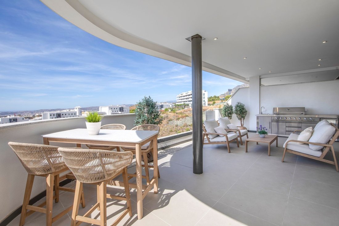 Apartment in La Capellania, Benalmadena, Andalusia 2 - 16128129