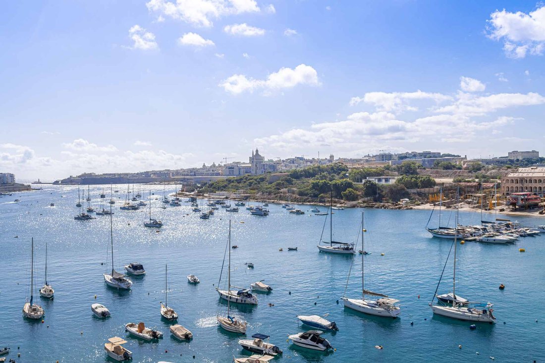 Apartment in Sliema, Malta 1 - 16128122