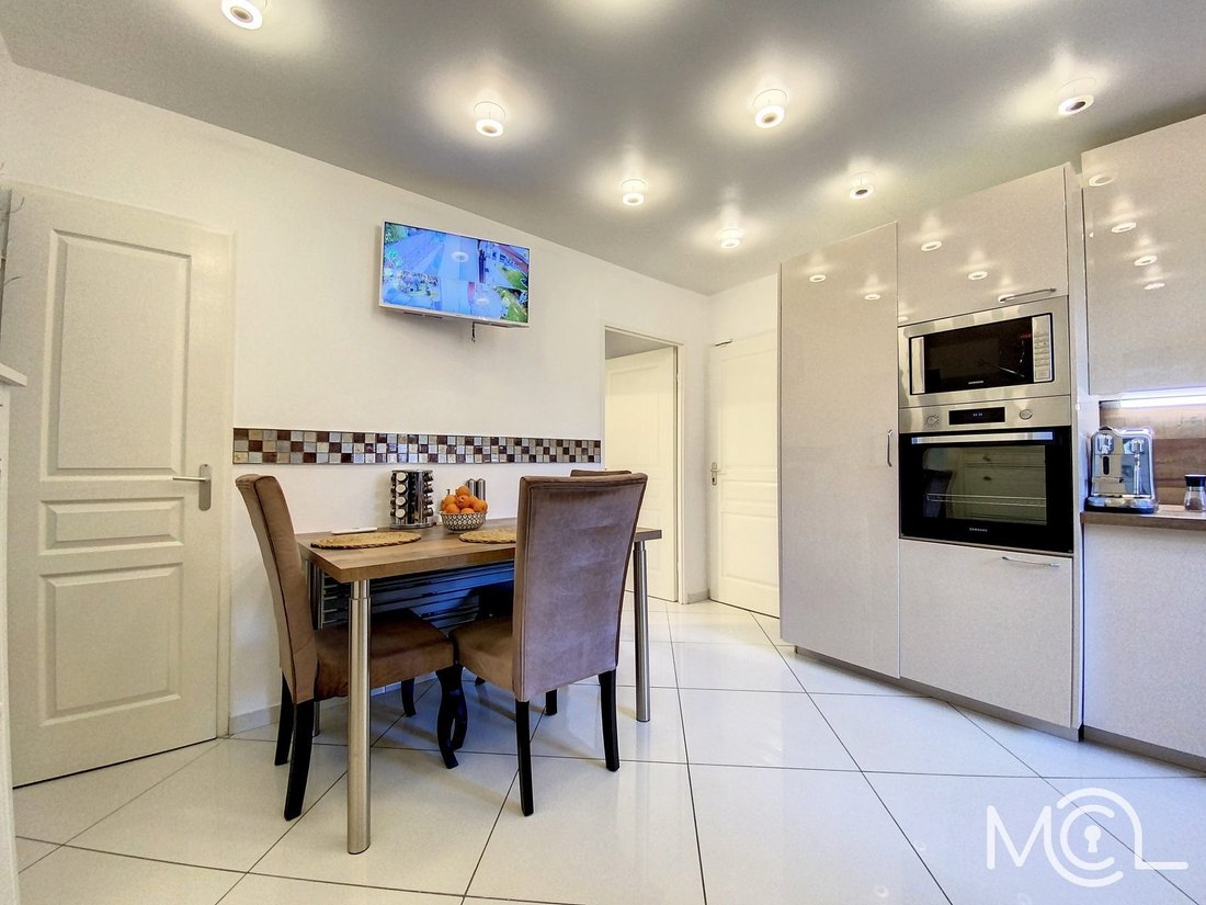 House in Boussy-Saint-Antoine, Ile-de-France, France 4 - 16129011