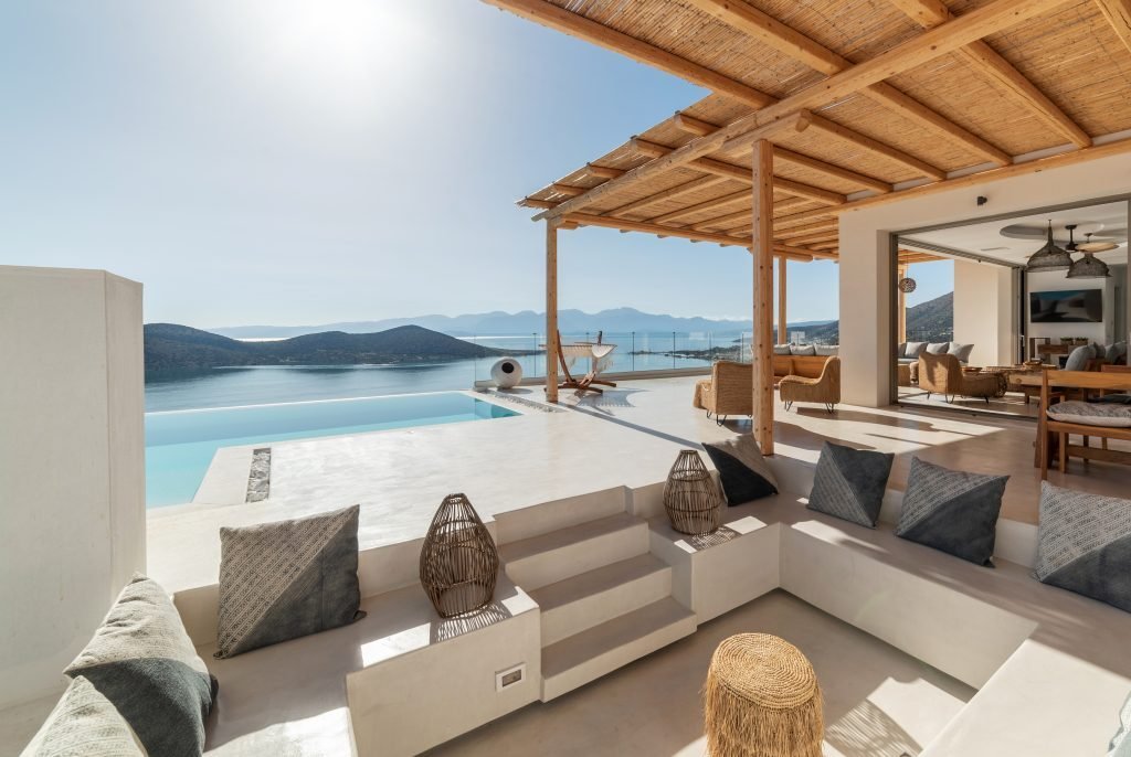 Villa in Community of Elounta, Agios Nikolaos Municipal Unit, Greece 2 - 15898617