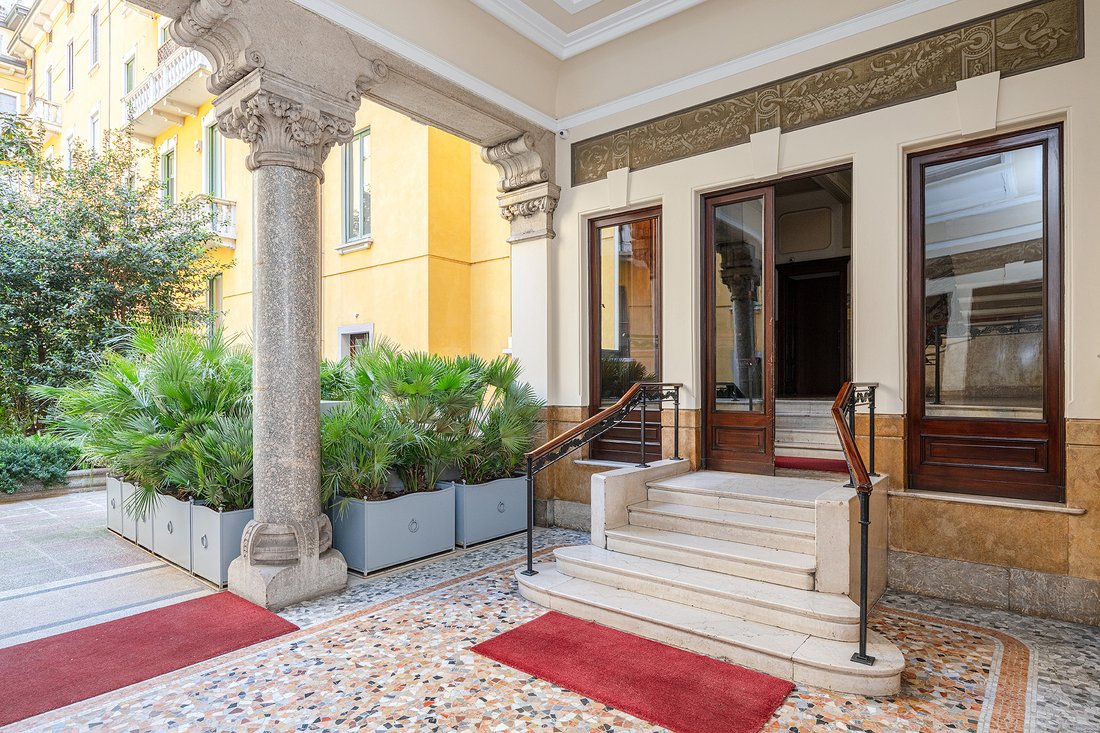 Apartment in Garibaldi - Porta Venezia, Milan, Lombardy 2 - 16127956
