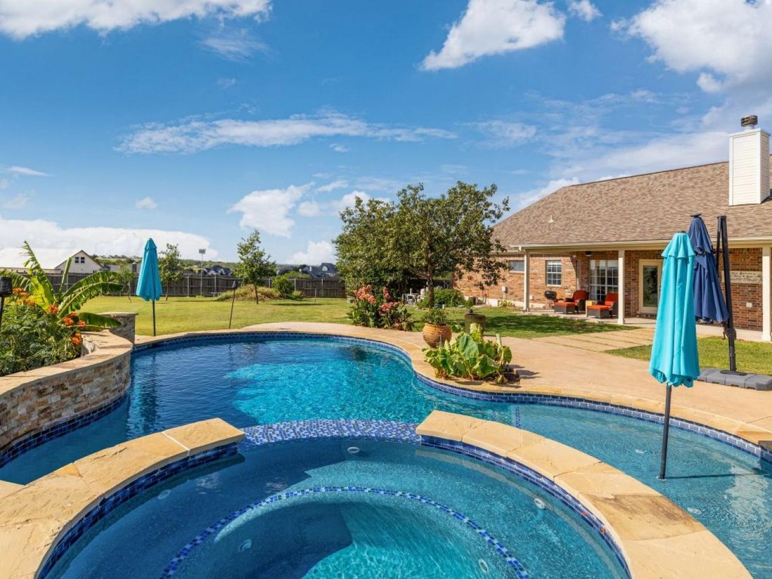 House in Hutto, Texas, United States 5 - 16128137
