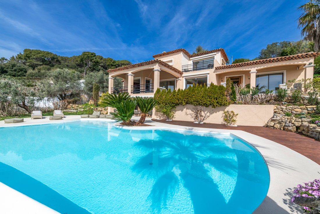 Villa en Vallauris, Provenza-Alpes-Costa Azul, Francia 4 - 16069070