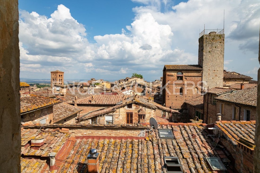 Apartment in Historic Center, Siena, Tuscany 5 - 16129594