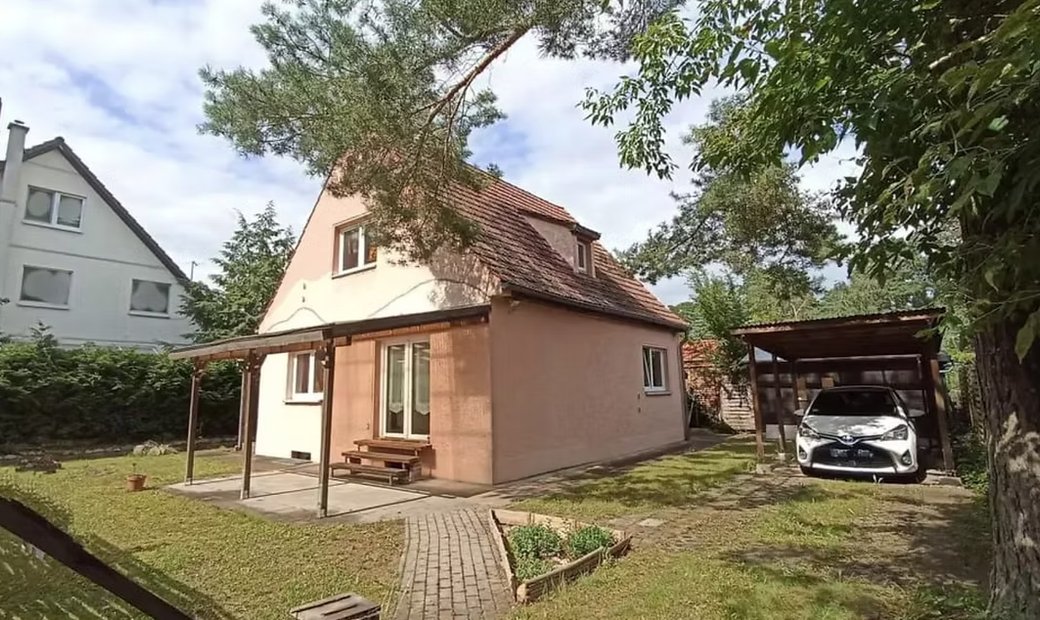 4 Bedroom House In Berlin Payable Over 15 Years In Berlin, Berlin ...